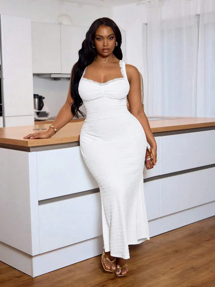 White Elegant Maxi Dress With Lace Heart Neckline Pleats Fitted