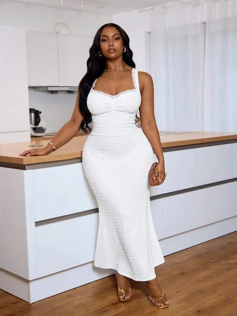White Elegant Maxi Dress With Lace Heart Neckline Pleats Fitted