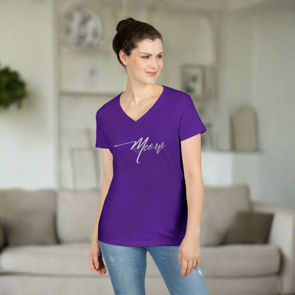Stylish Meow V-Neck T-Shirt for Women - Perfect Gift for Cat Lovers
